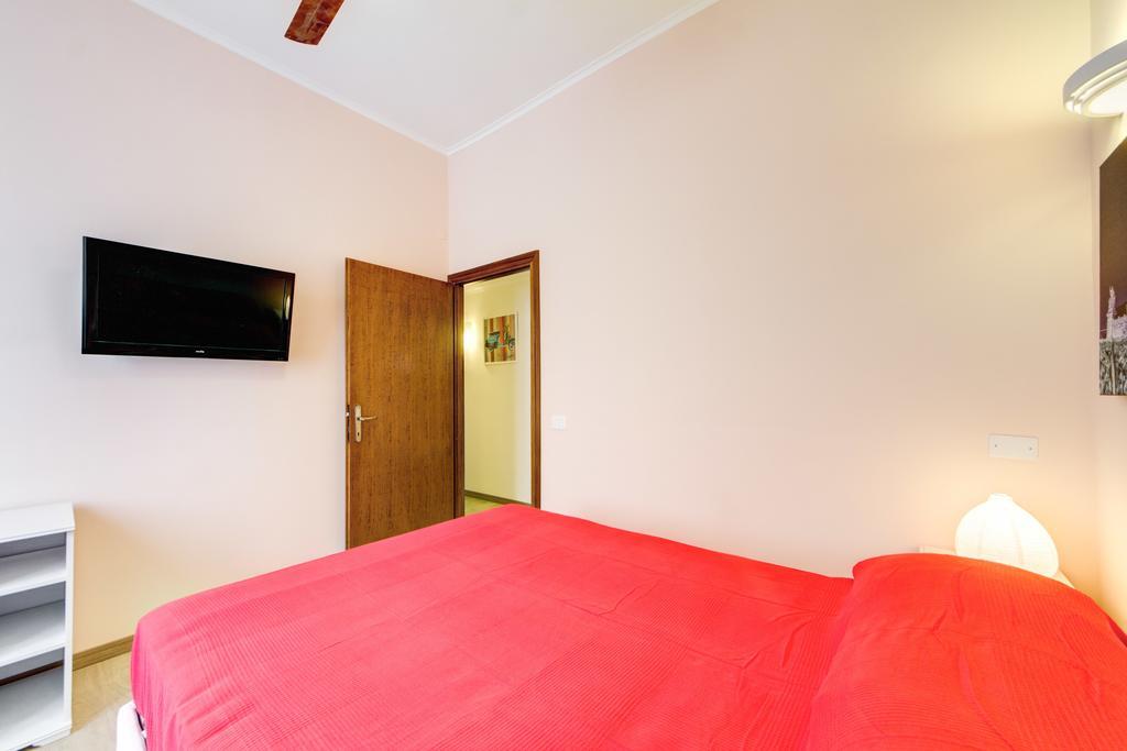 Apartment Colosseo Roma Habitación foto